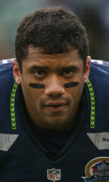 Russell Wilson live-streams visit to Seattle Children's Hospital